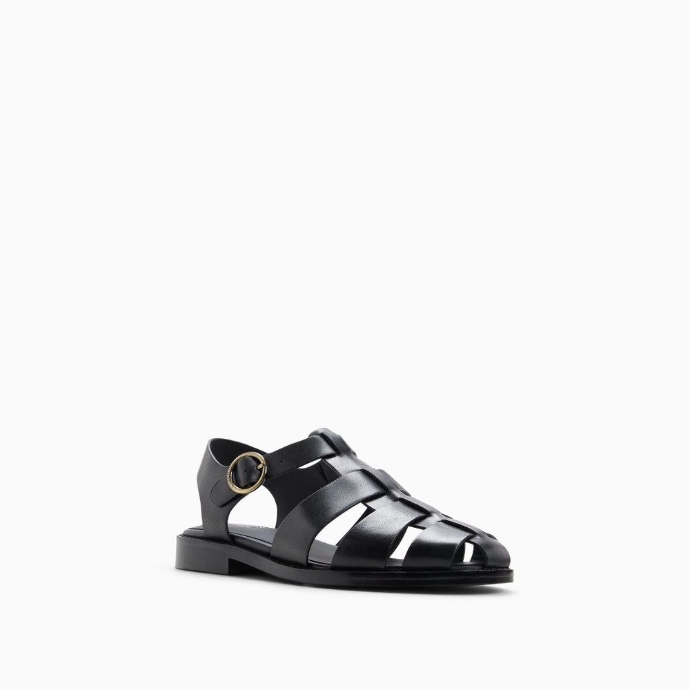 G.H. Bass Fisherman Sandal
